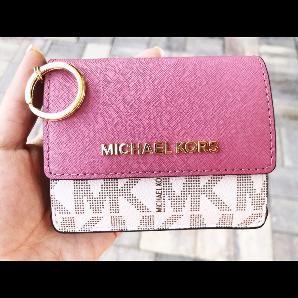 Gaby’sBags👛Michael Kors key ring card holder Pink